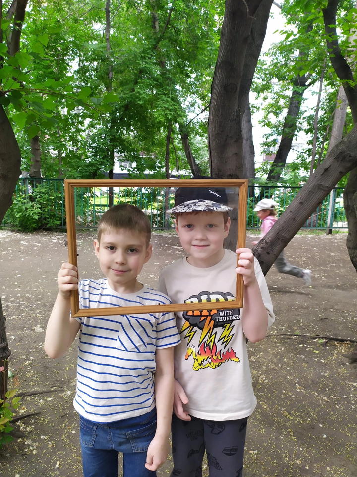 image-10-06-25-12-20-5.png